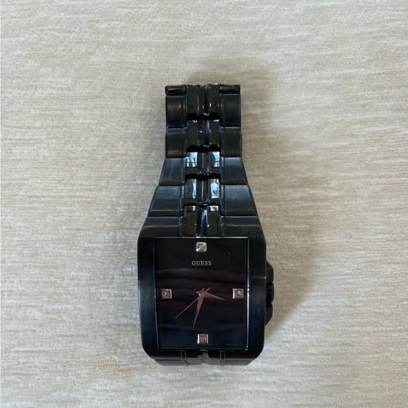 Guess Watch - Picture 4 of 4